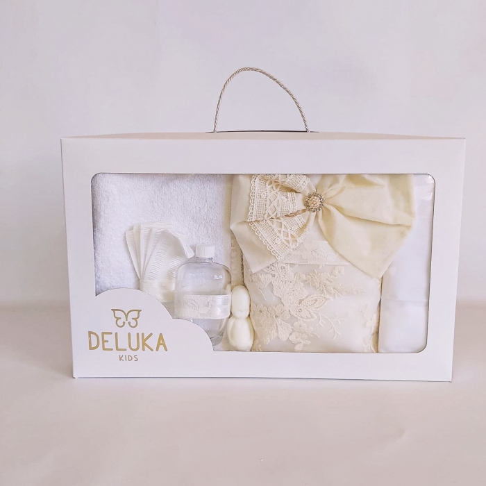 Trusou de botez Georgia 