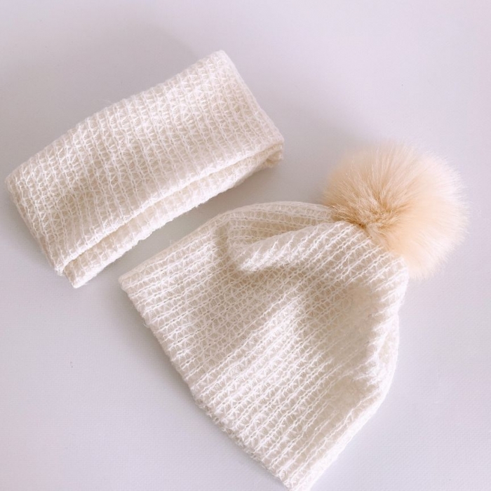 Set caciula si fular 