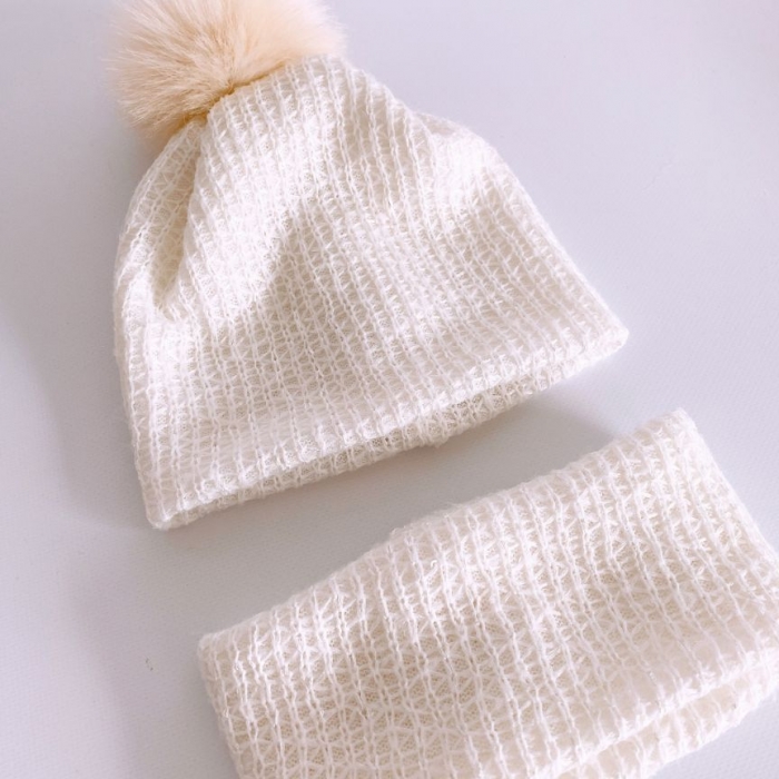 Set caciula si fular 