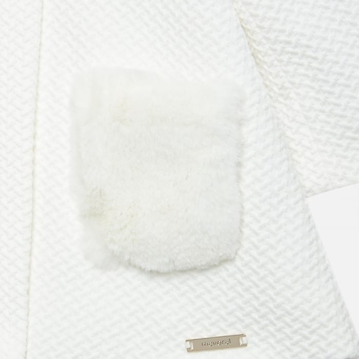 PALTON MICROSTANTAT CU GULER SI BUZUNARE BLANITA PENTRU FETE 2426