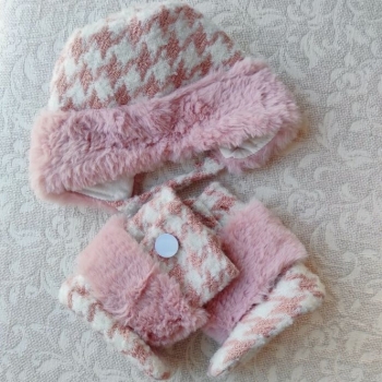 Set boneta si cizme Nicole