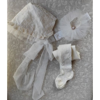 Set Boneta,bentita si dres ivory