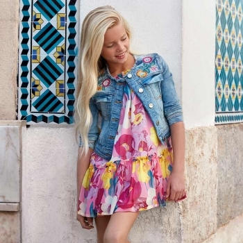 Rochie umeri goi imprimeu fata